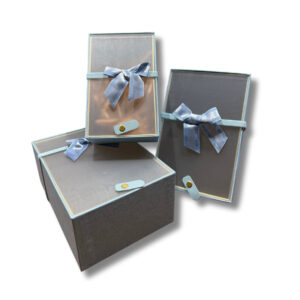 luksuzna pravougaona poklon kutija – set od 3 komada (bela ili plava)